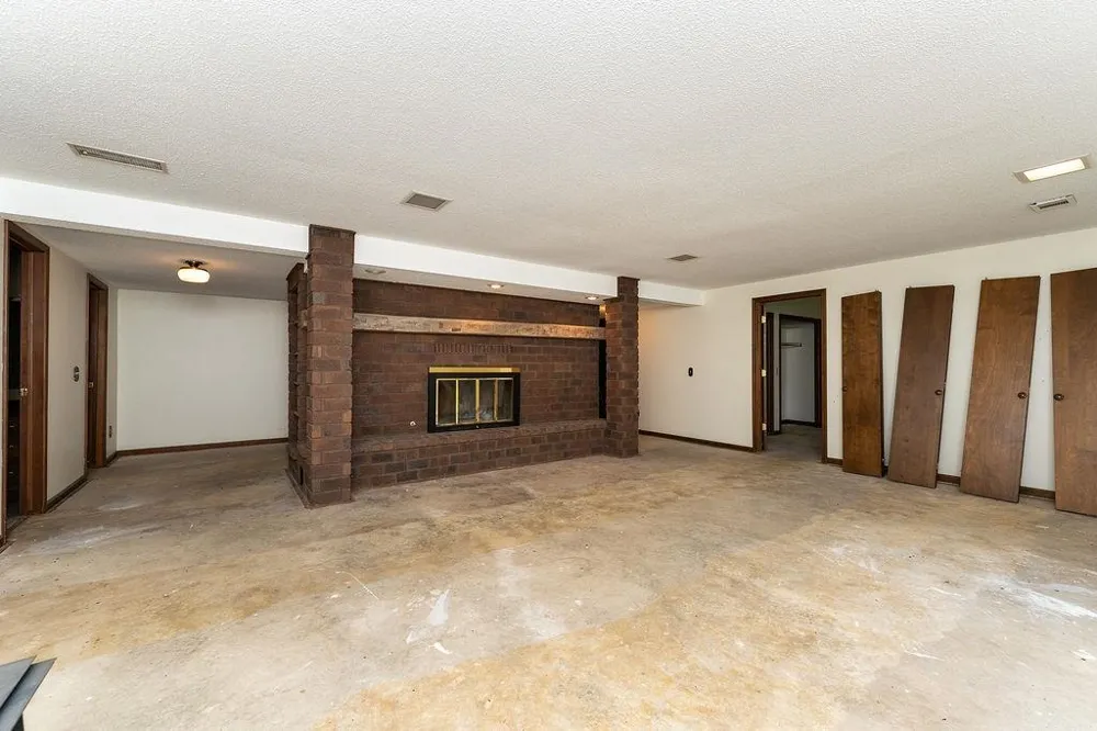 3290 E River Union Charter Township, MI 48858