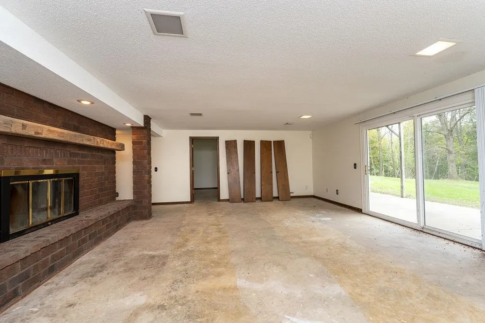 3290 E River Union Charter Township, MI 48858