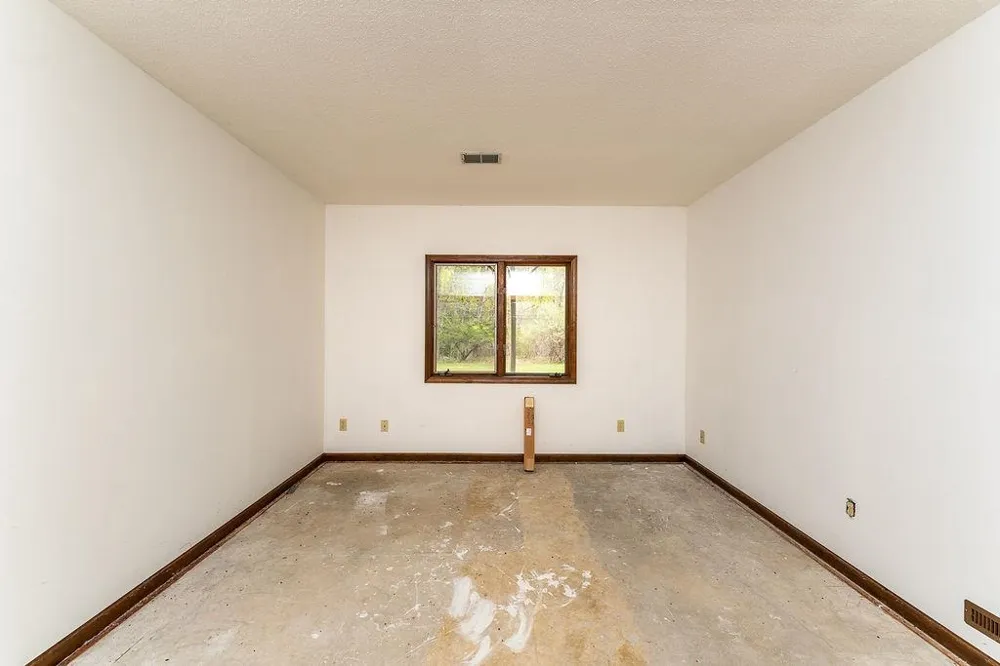 3290 E River Union Charter Township, MI 48858
