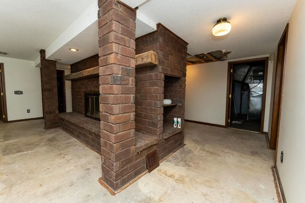3290 E River Union Charter Township, MI 48858