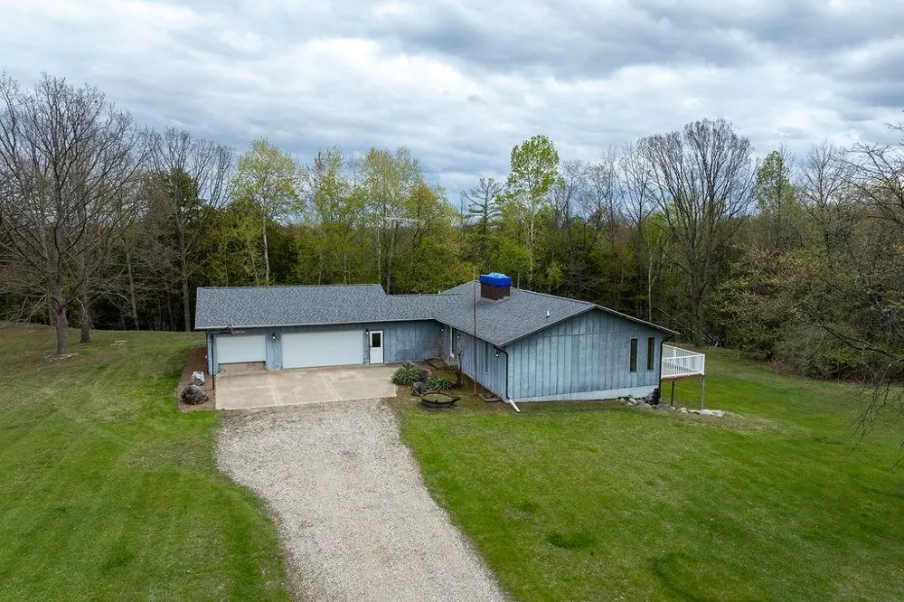 3290 E River Union Charter Township, MI 48858
