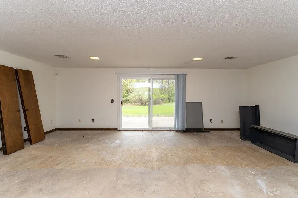 3290 E River Union Charter Township, MI 48858
