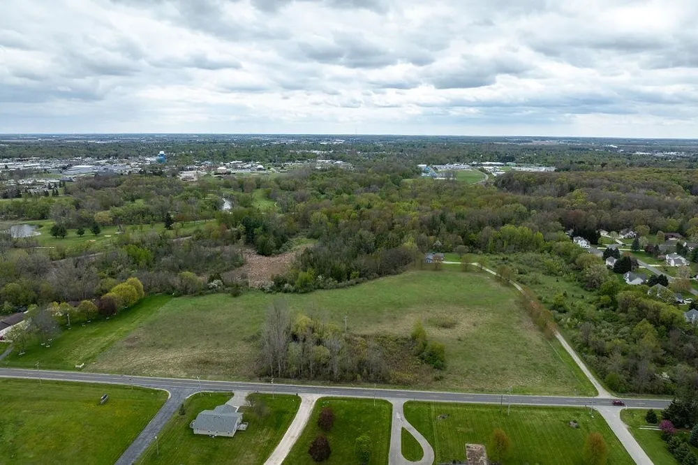 3290 E River Union Charter Township, MI 48858
