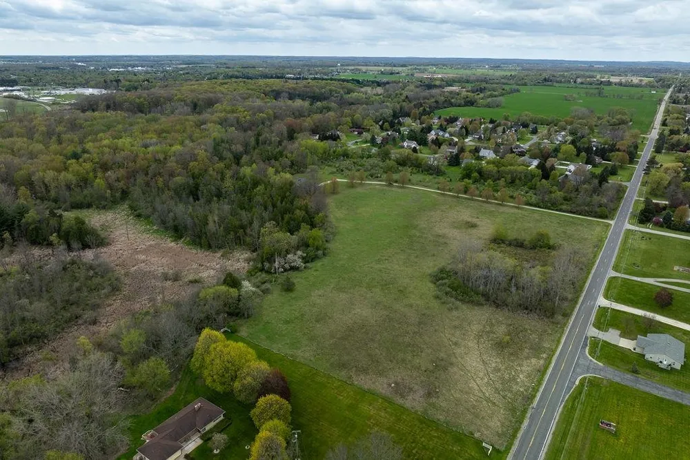 3290 E River Union Charter Township, MI 48858
