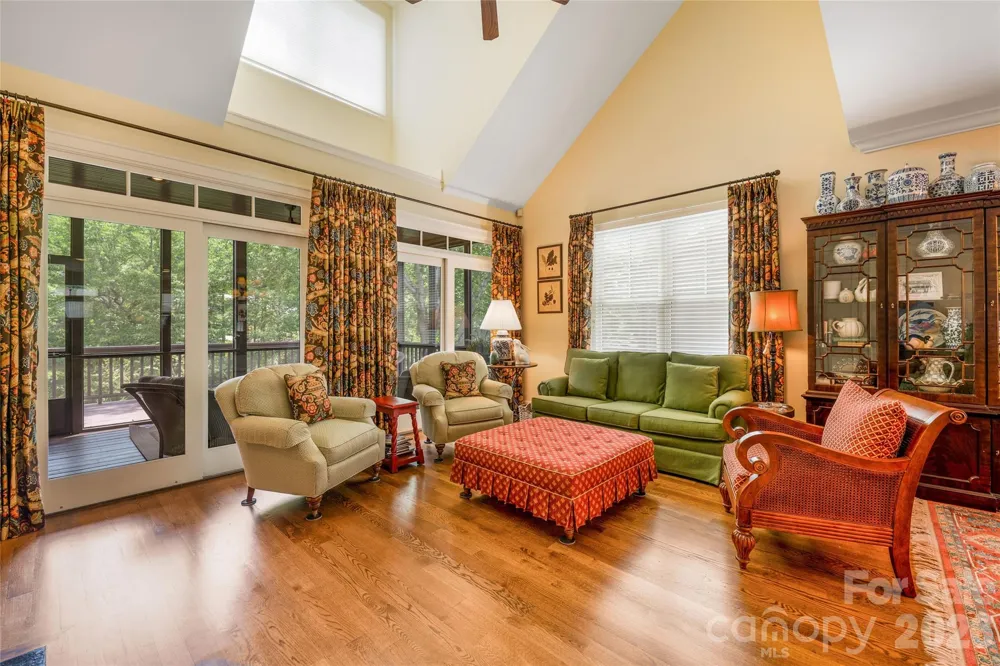50 Meadow Village Lane Asheville, NC 28803