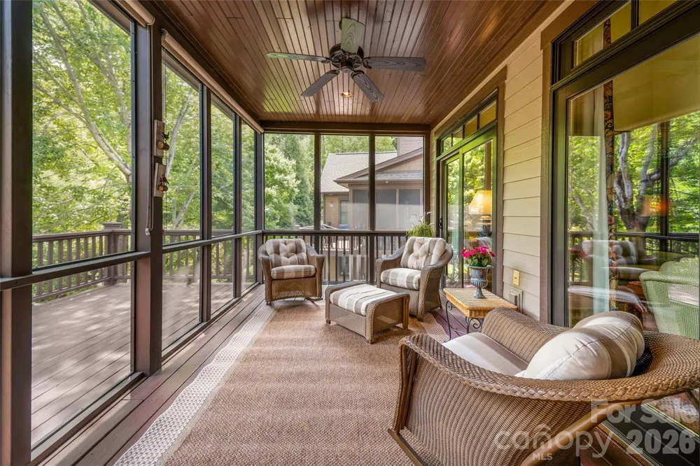 50 Meadow Village Lane Asheville, NC 28803
