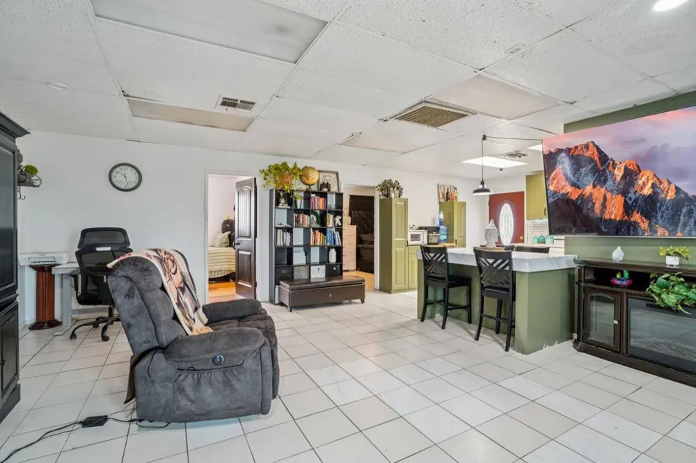 2154 Riviera Court Thermal, CA 92274