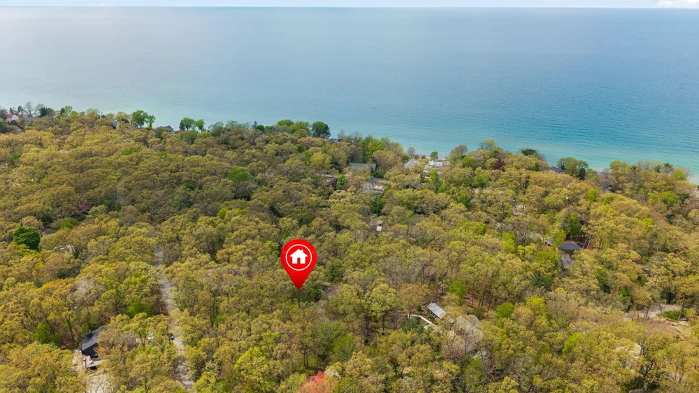 30 Briarwood Trail New Buffalo, MI 49117