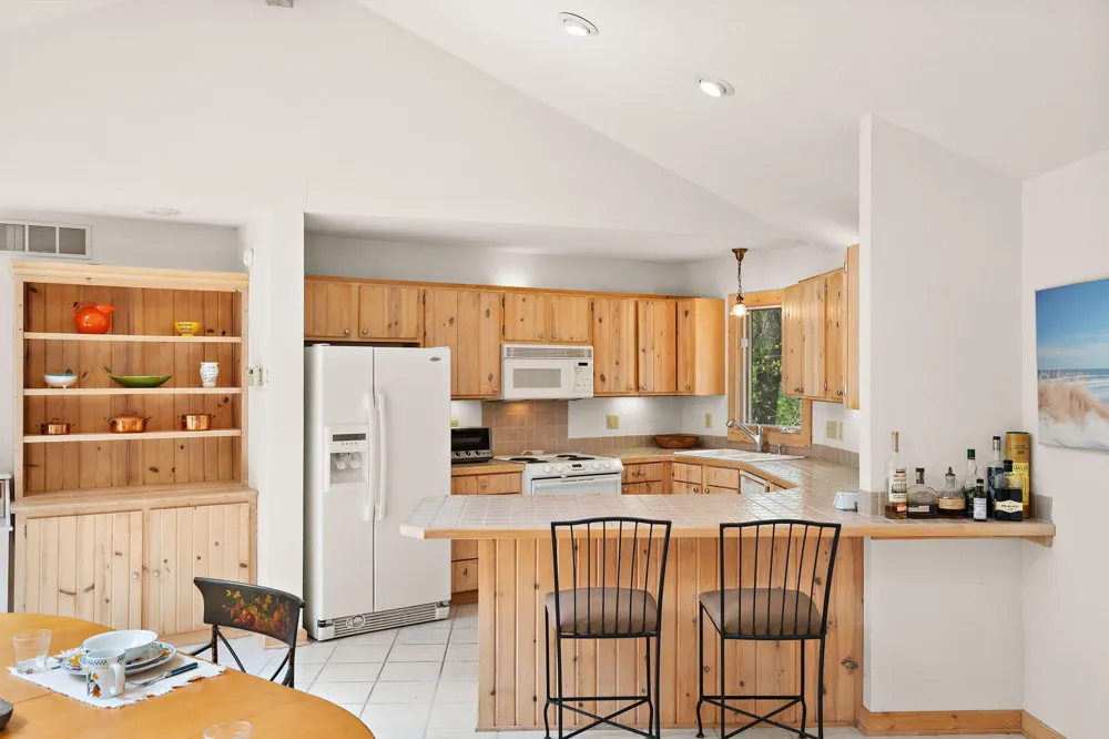 30 Briarwood Trail New Buffalo, MI 49117