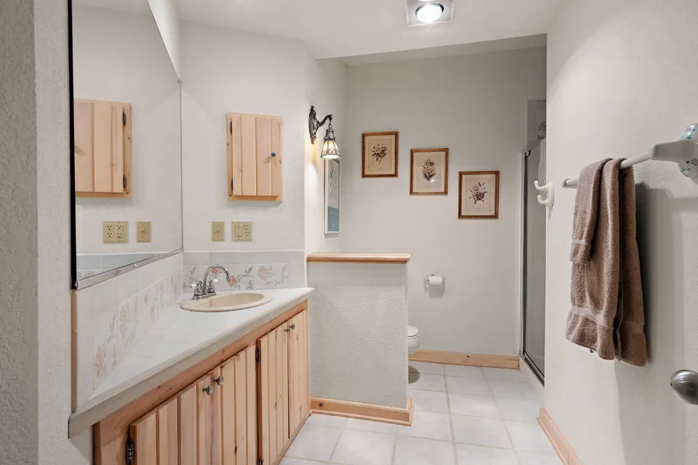 30 Briarwood Trail New Buffalo, MI 49117