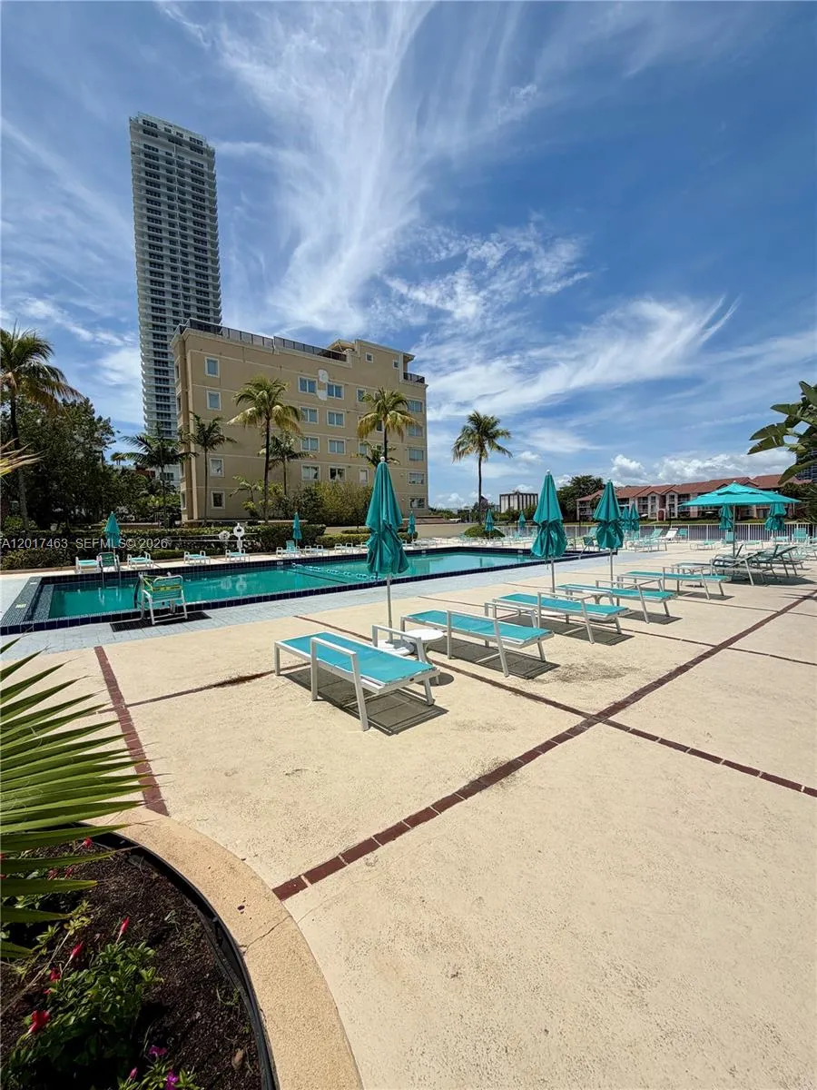 3800 S Ocean Dr #1208 Hollywood, FL 33019