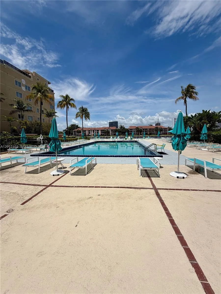 3800 S Ocean Dr #1208 Hollywood, FL 33019