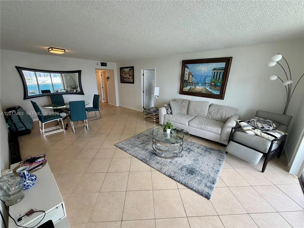 3800 S Ocean Dr #1208 Hollywood, FL 33019
