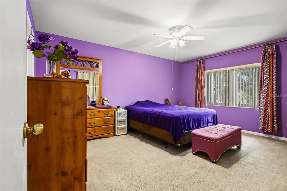 4138 PINELAKE LANE #201 Tampa, FL 33618