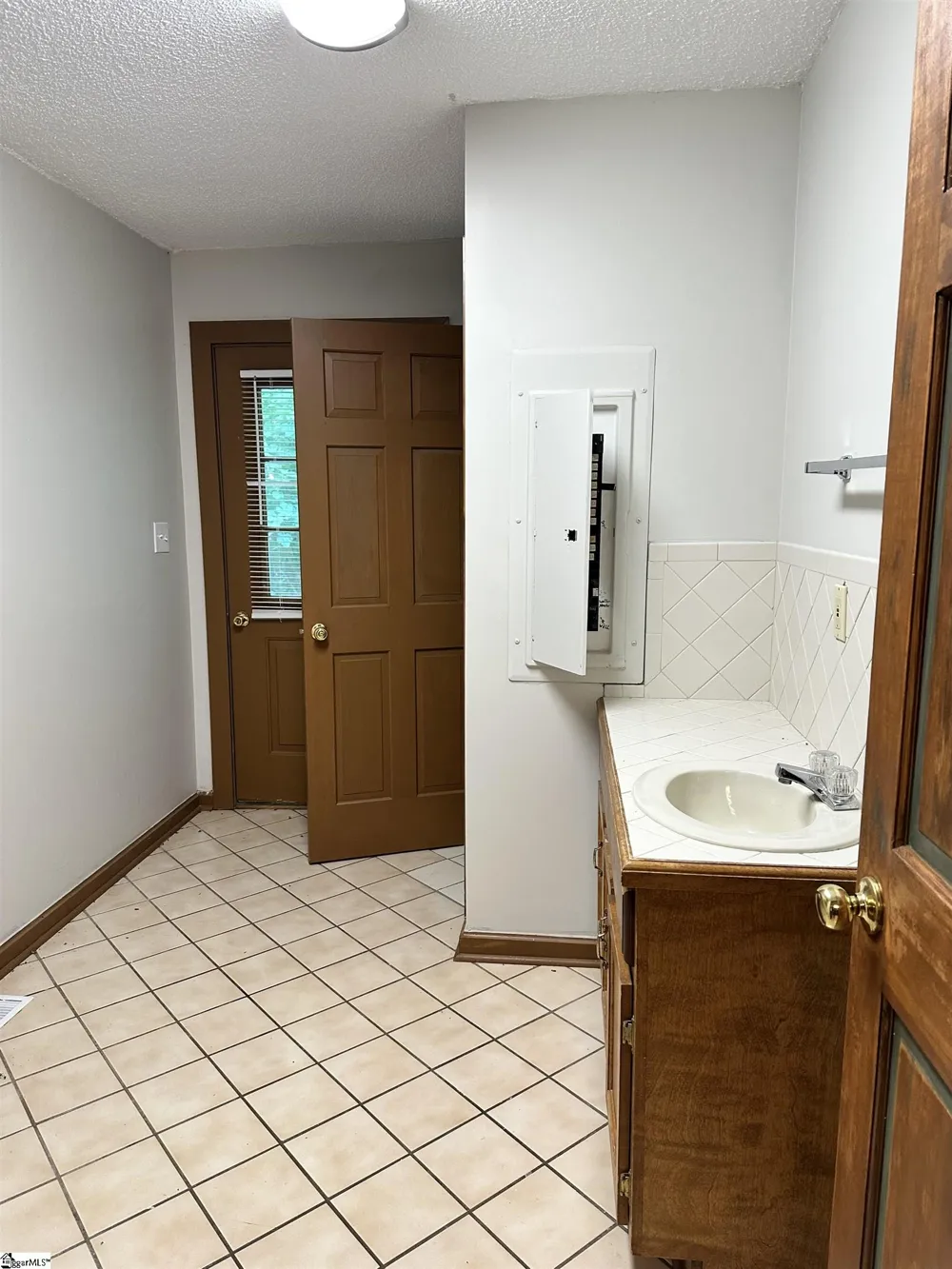 296 Long Mountain Road Pickens, SC 29671