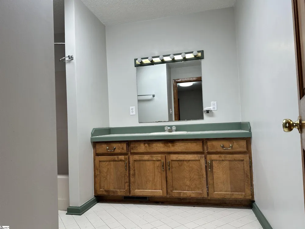 296 Long Mountain Road Pickens, SC 29671