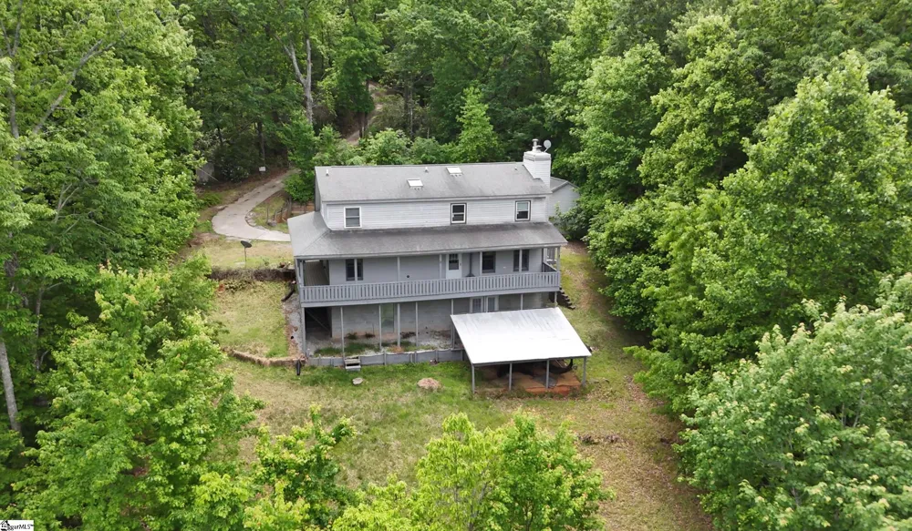296 Long Mountain Road Pickens, SC 29671