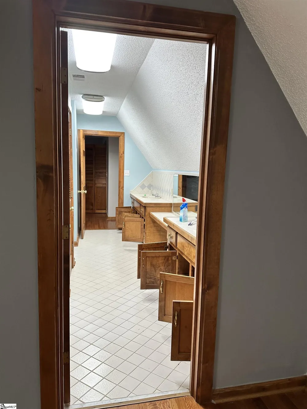 296 Long Mountain Road Pickens, SC 29671