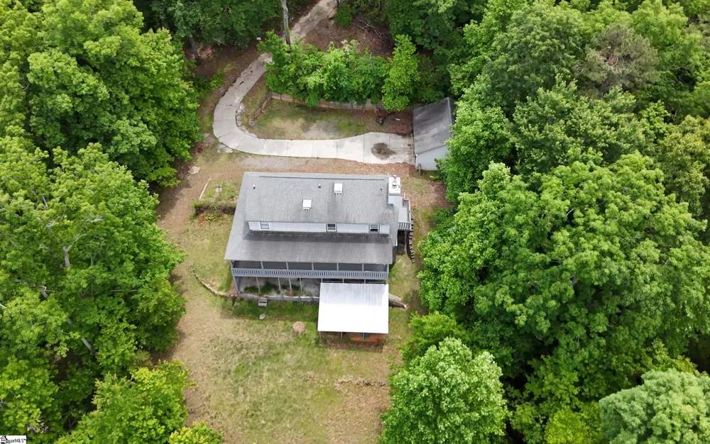 296 Long Mountain Road Pickens, SC 29671