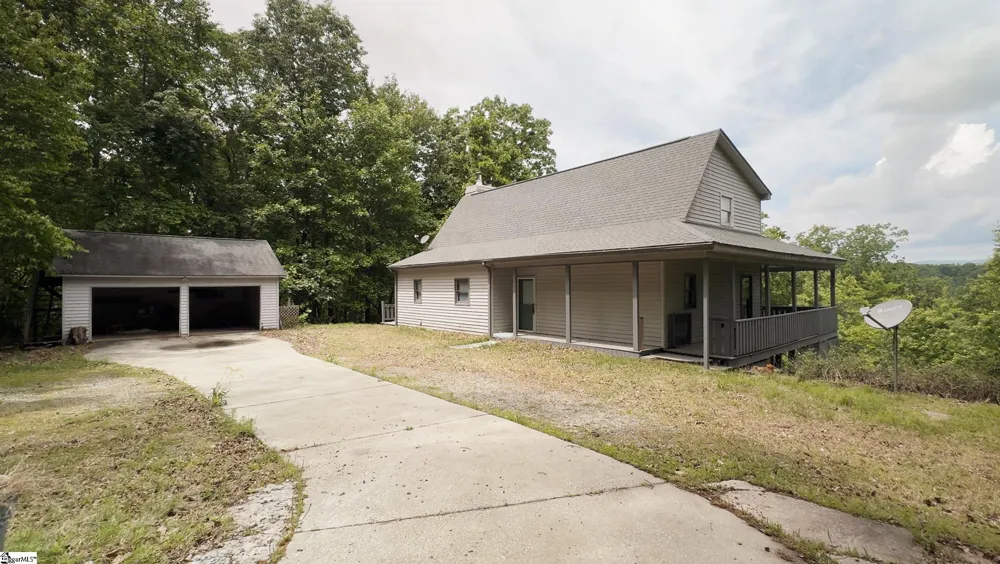 296 Long Mountain Road Pickens, SC 29671