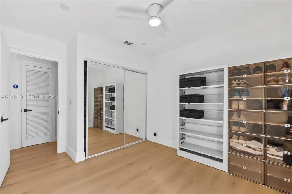 21216 Harbor Way #158-15 Aventura, FL 33180