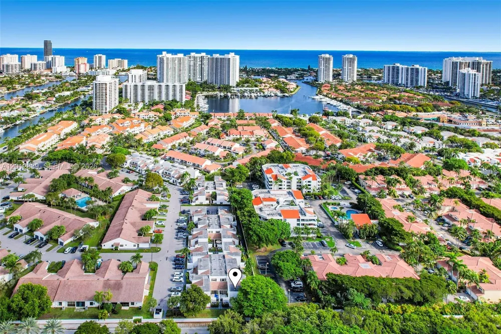 21216 Harbor Way #158-15 Aventura, FL 33180