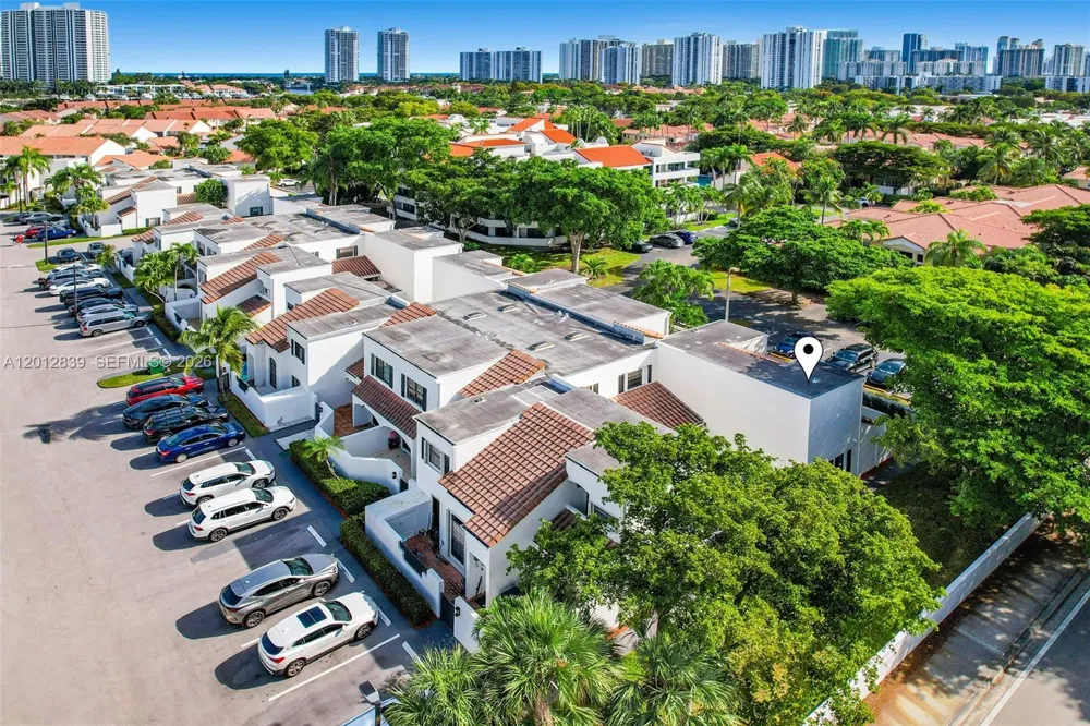 21216 Harbor Way #158-15 Aventura, FL 33180