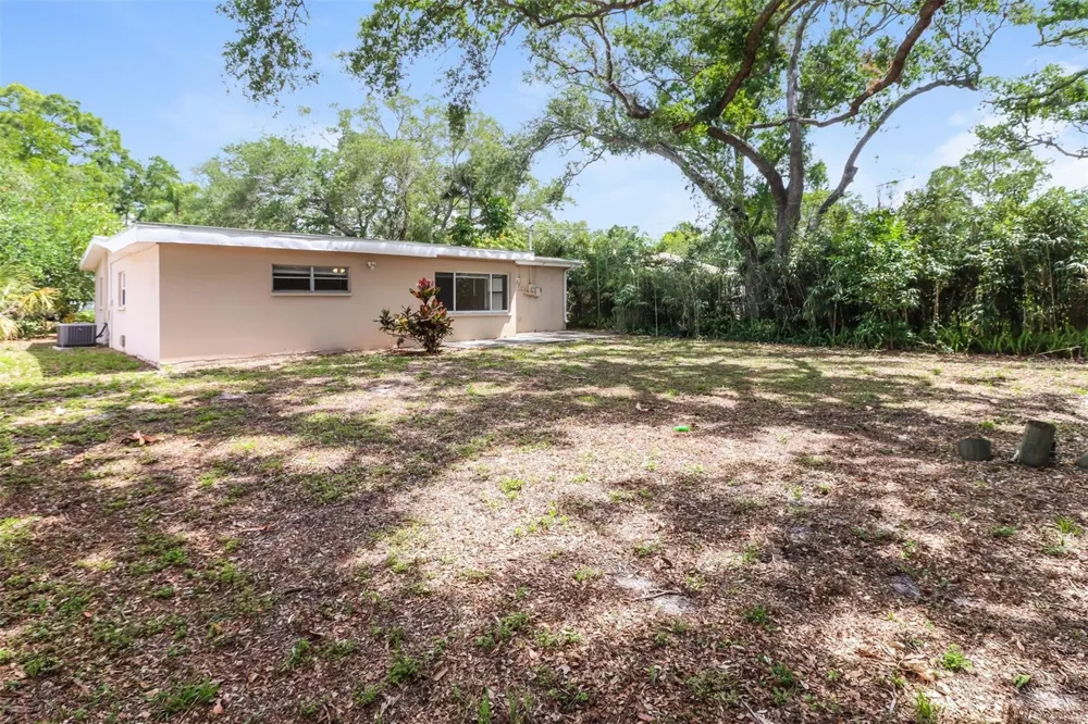 1619 EDNA AVENUE Largo, FL 33770
