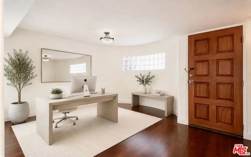 16040 W Sunset Boulevard #308 Pacific Palisades, CA 90272