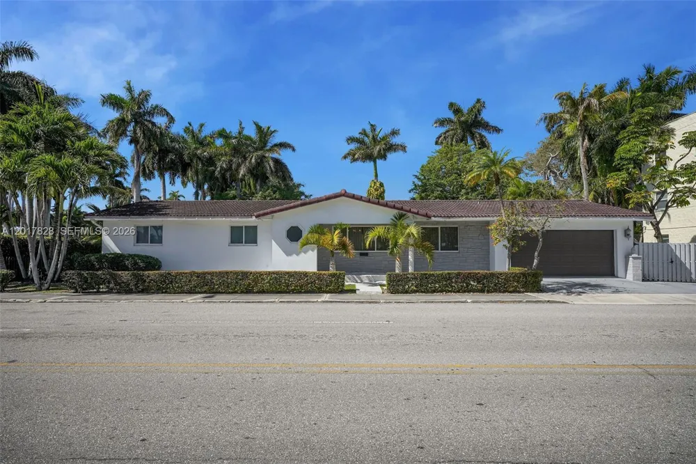 1301 Hollywood Blvd Hollywood, FL 33019