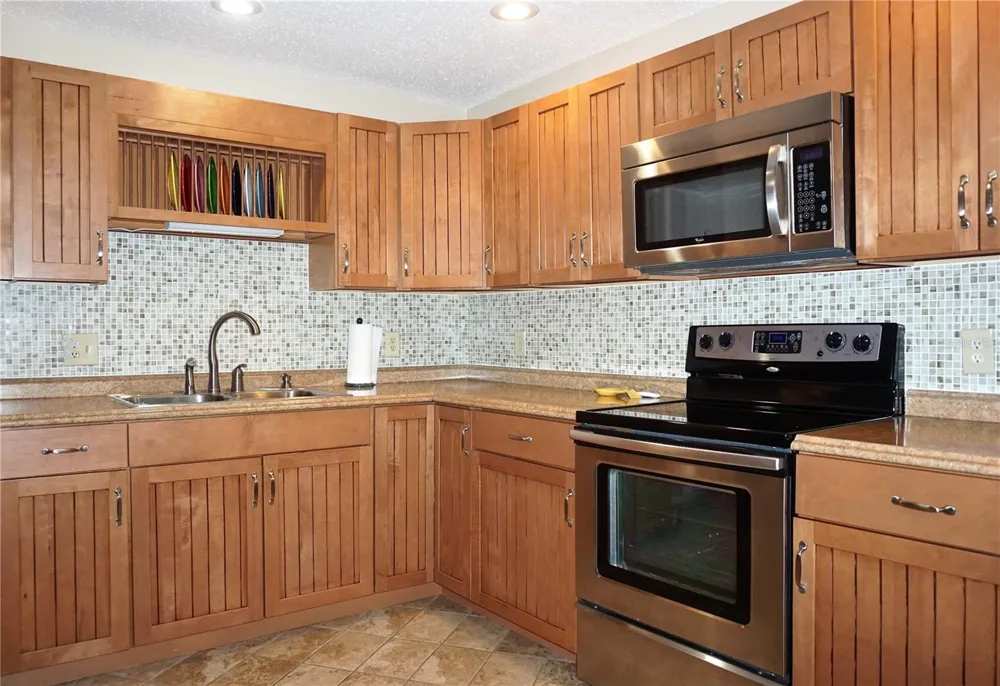 4334 TAHITIAN GARDENS CIRCLE #C Holiday, FL 34691