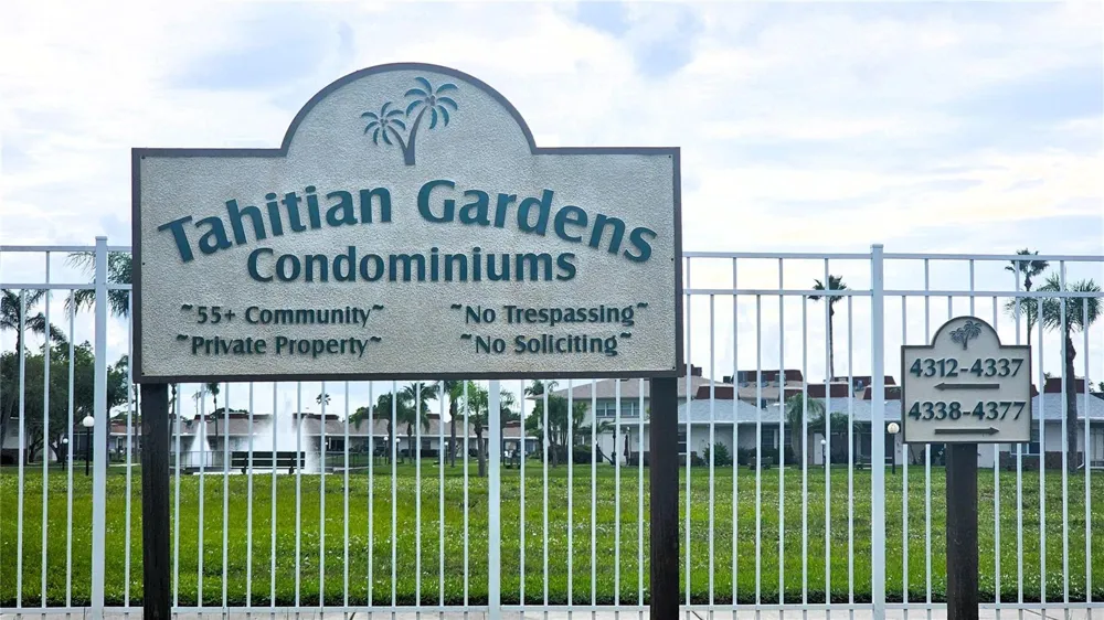 4334 TAHITIAN GARDENS CIRCLE #C Holiday, FL 34691