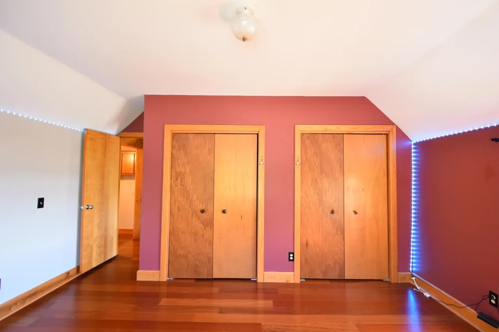 131 E 7th Street Zumbrota, MN 55992