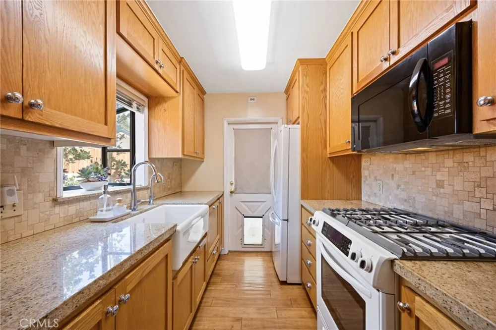 3427 encinal Street La Crescenta, CA 91214