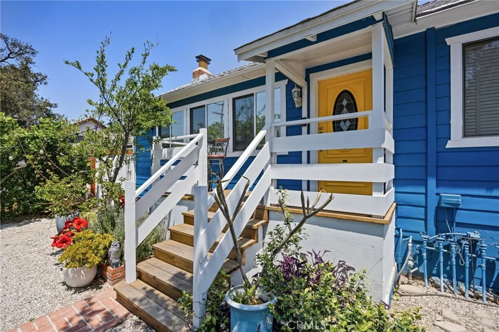 3427 encinal Street La Crescenta, CA 91214