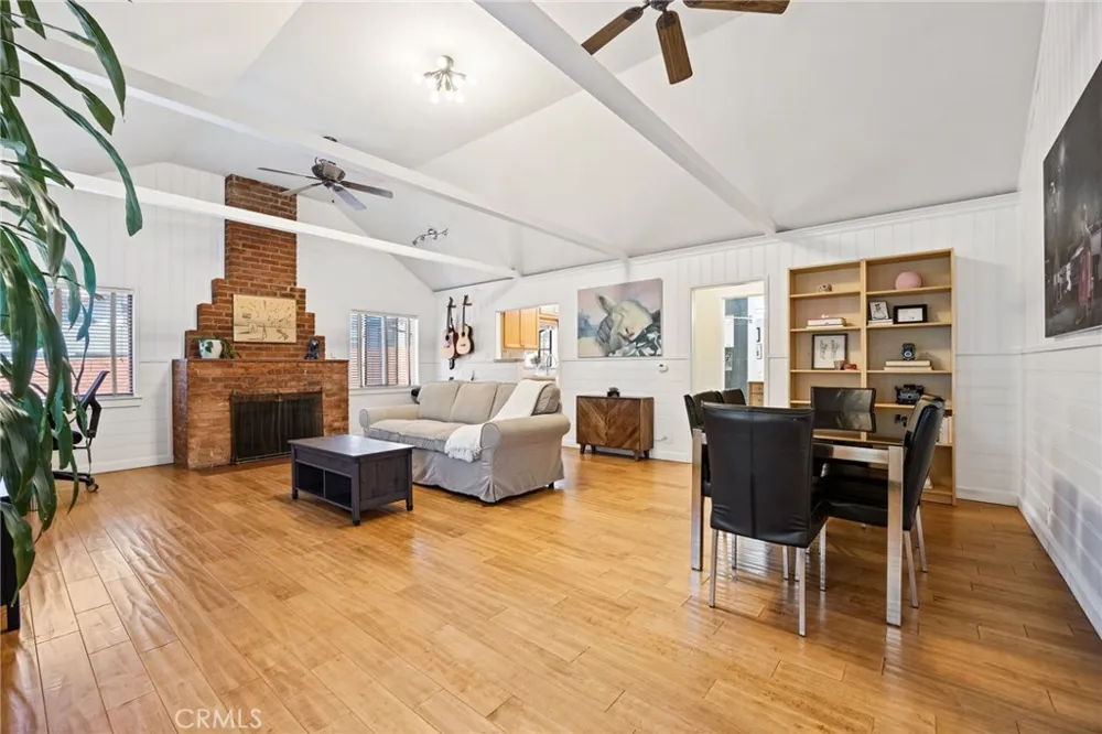 3427 encinal Street La Crescenta, CA 91214