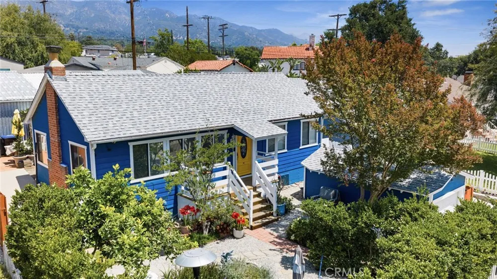 3427 encinal Street La Crescenta, CA 91214