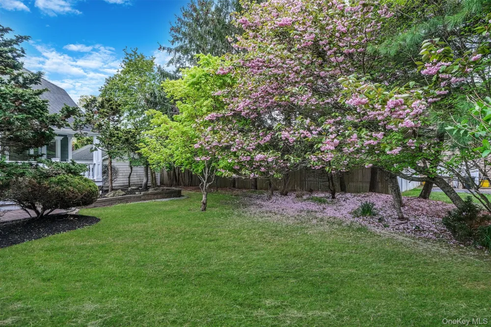 6 Robert Court Center Moriches, NY 11934