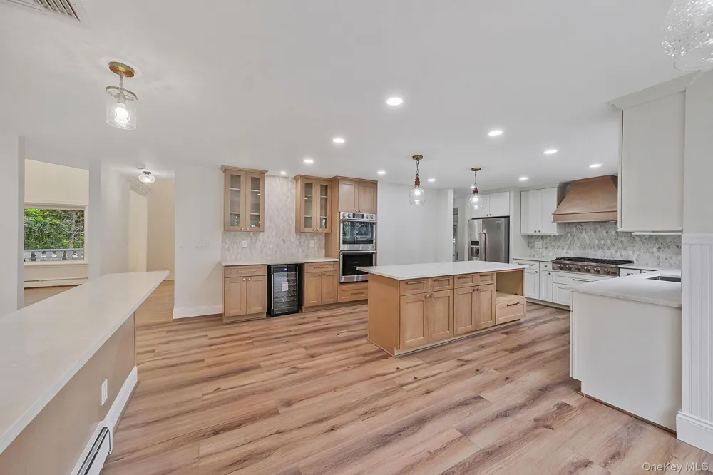 6 Robert Court Center Moriches, NY 11934