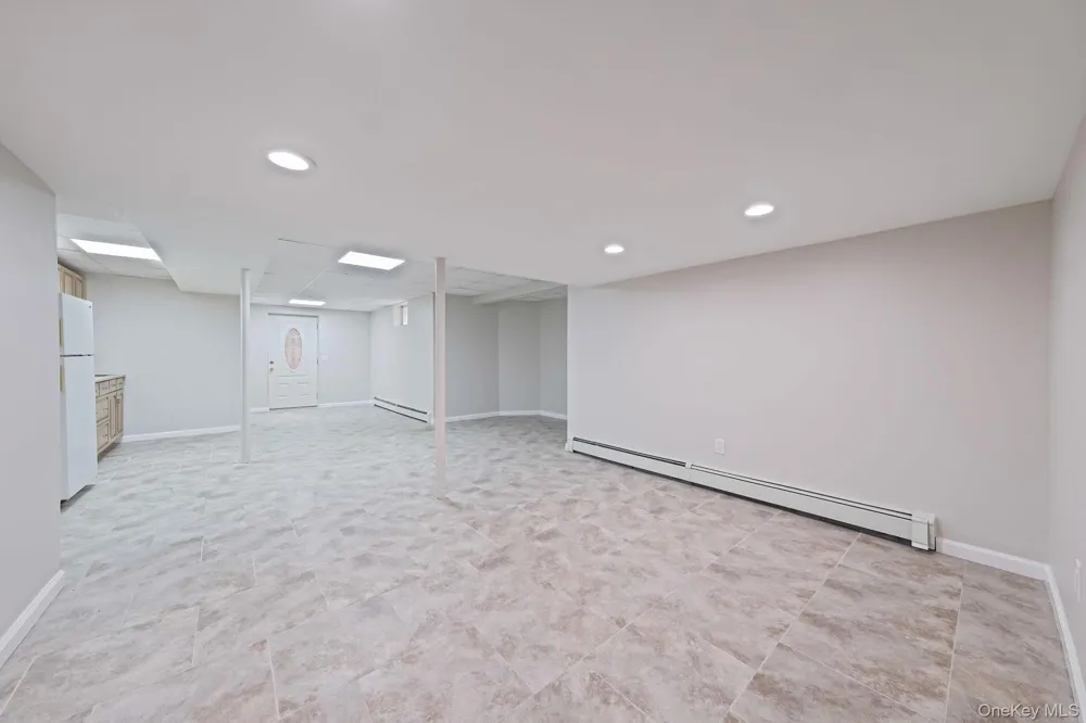 6 Robert Court Center Moriches, NY 11934