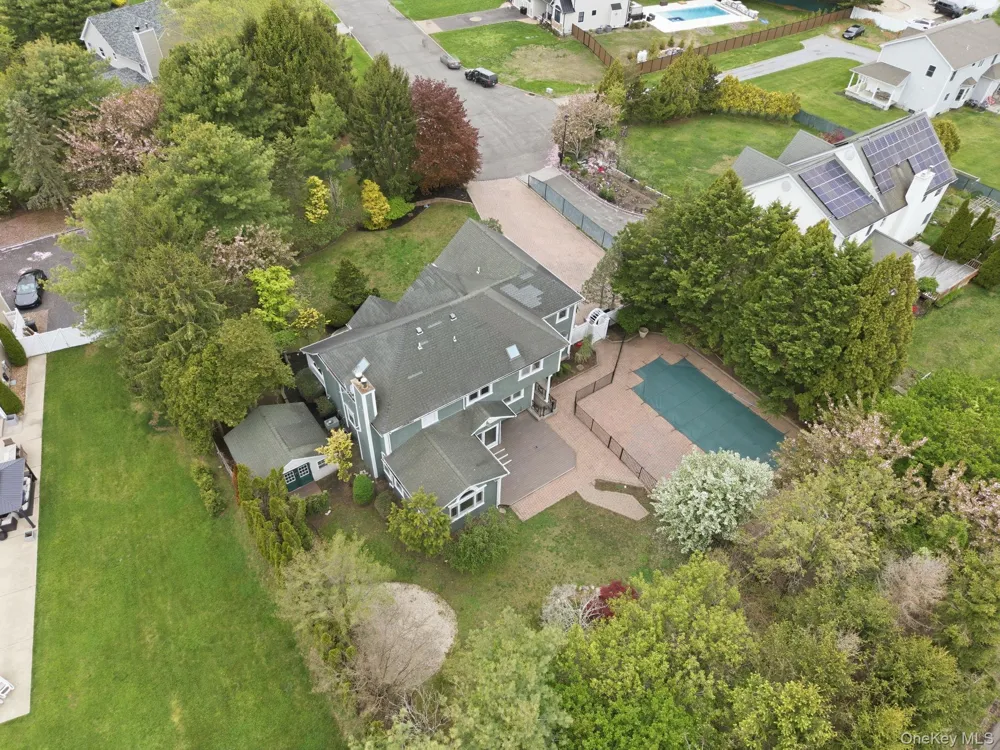 6 Robert Court Center Moriches, NY 11934