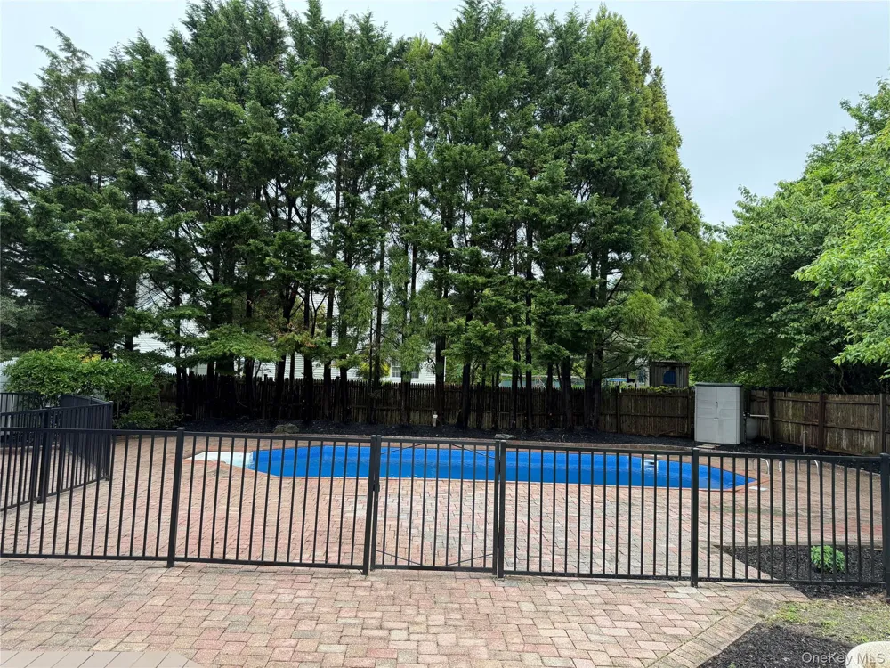 6 Robert Court Center Moriches, NY 11934