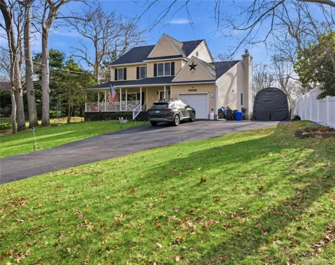 38 Elizabeth Drive