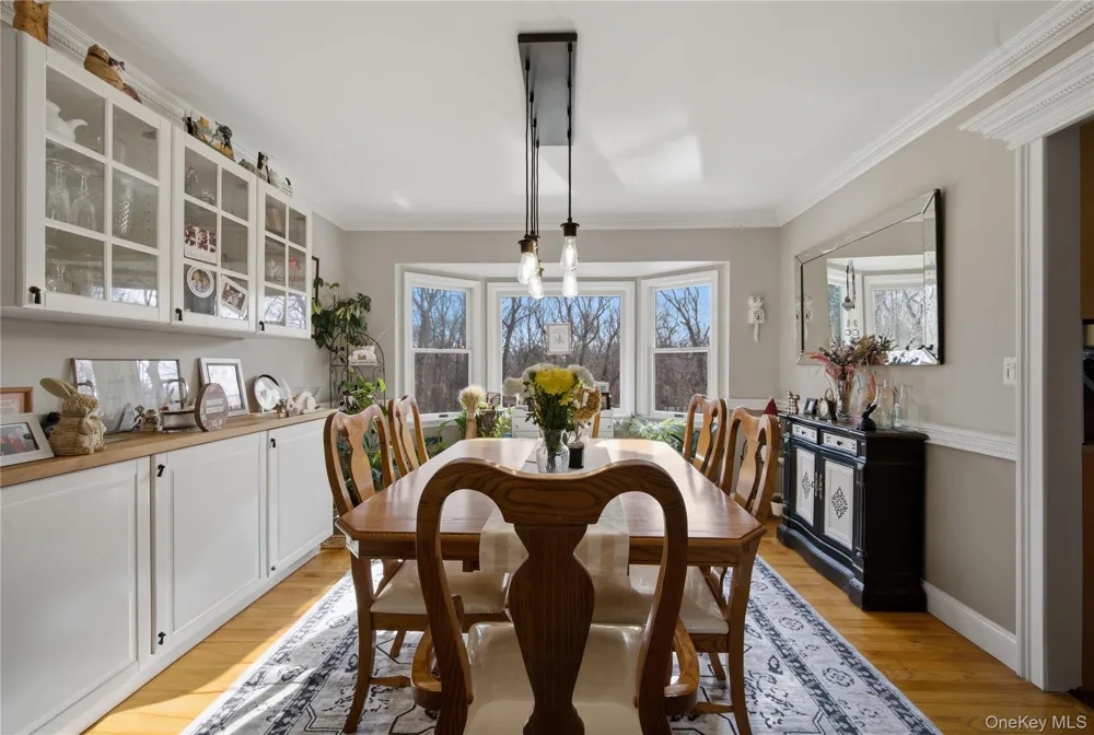 38 Elizabeth Drive Wading River, NY 11792