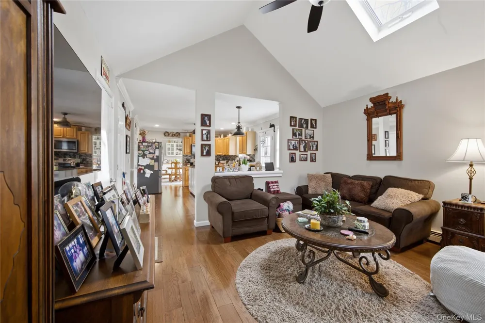 38 Elizabeth Drive Wading River, NY 11792
