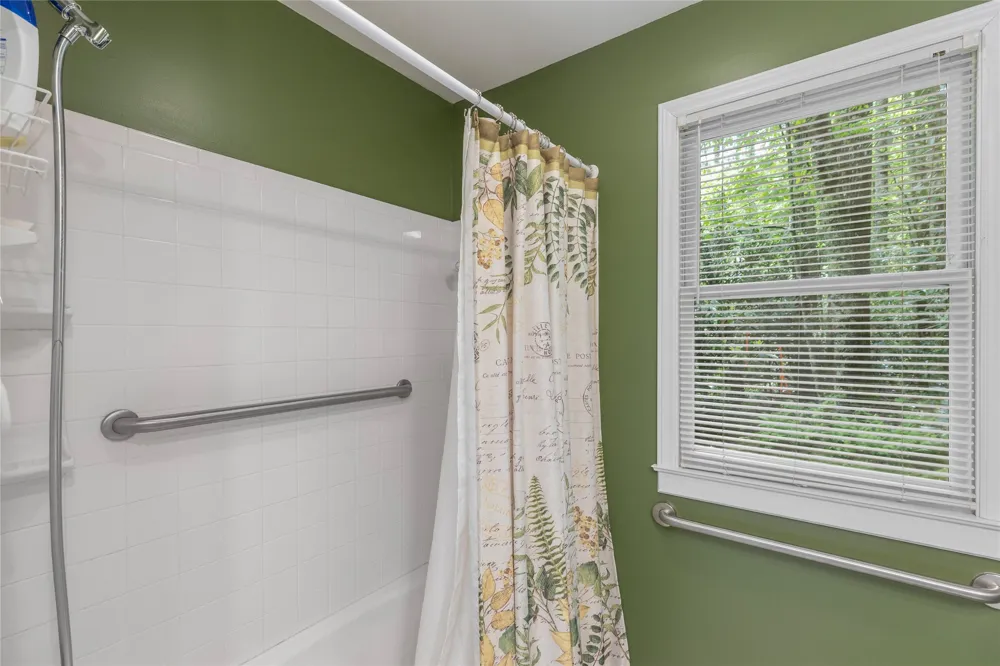 477 Lance Road Cashiers, NC 28717
