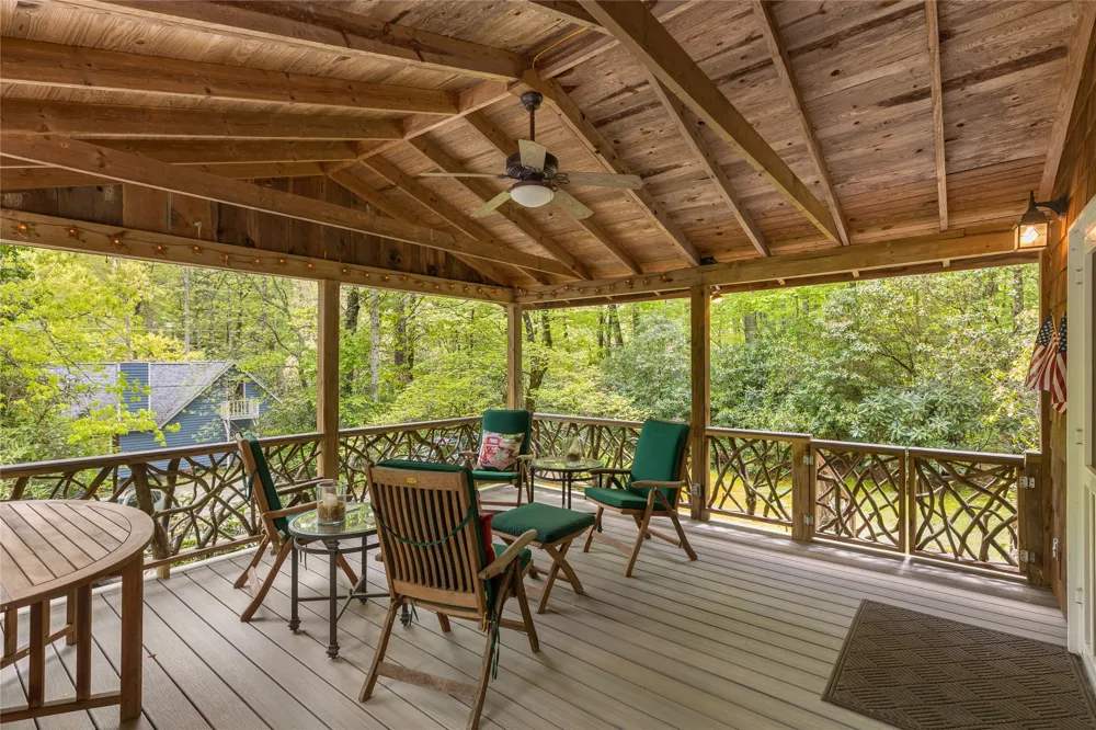 477 Lance Road Cashiers, NC 28717