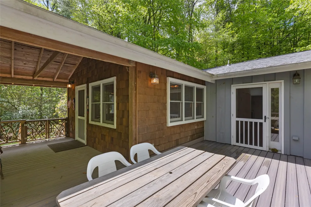 477 Lance Road Cashiers, NC 28717