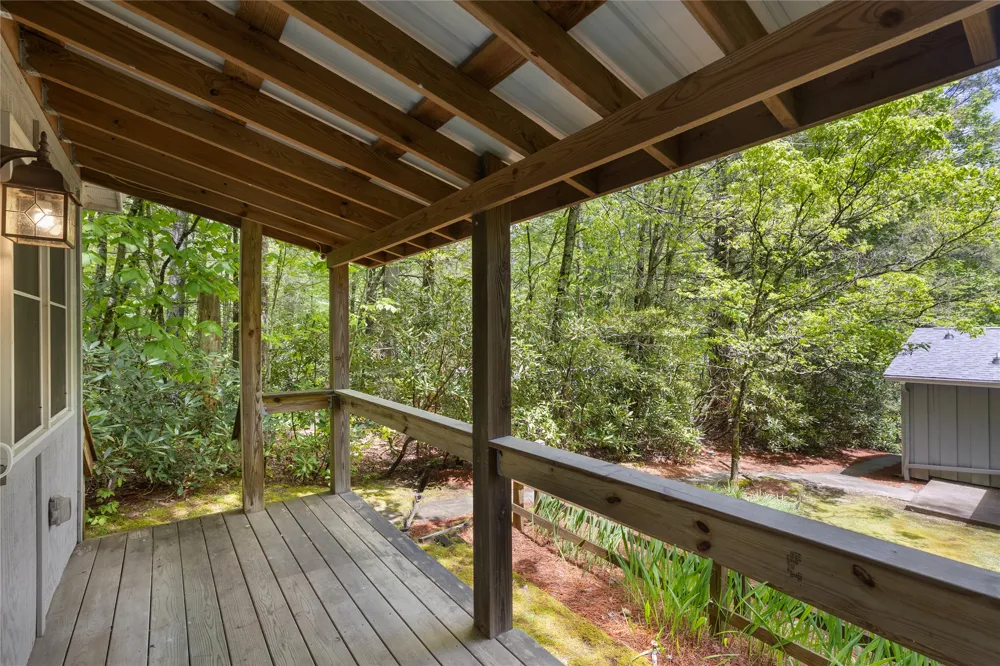 477 Lance Road Cashiers, NC 28717