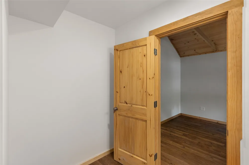 477 Lance Road Cashiers, NC 28717